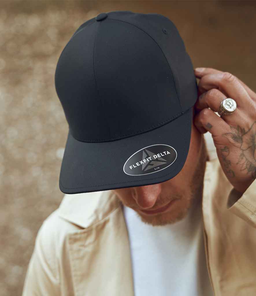 Flexfit Delta Cap