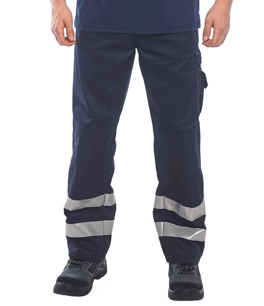 PW10420DKN20MODEL20120HERO.jpg